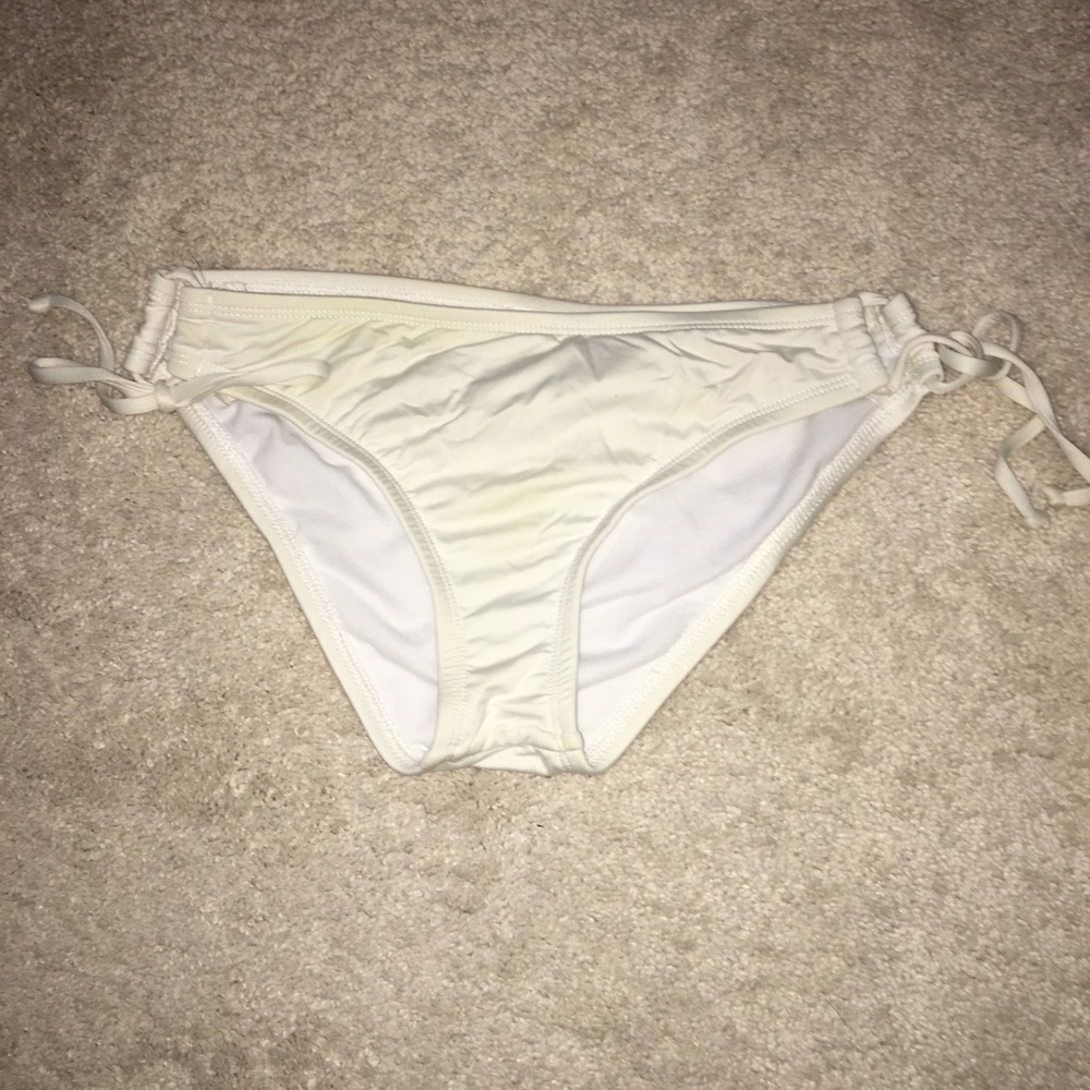 Full coverage bikini bottom